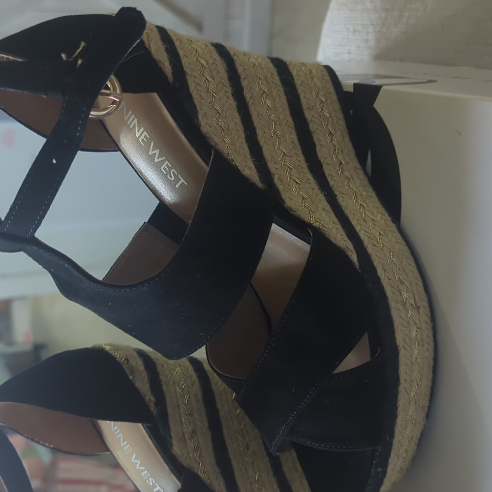 Sandals, nine west, size 6